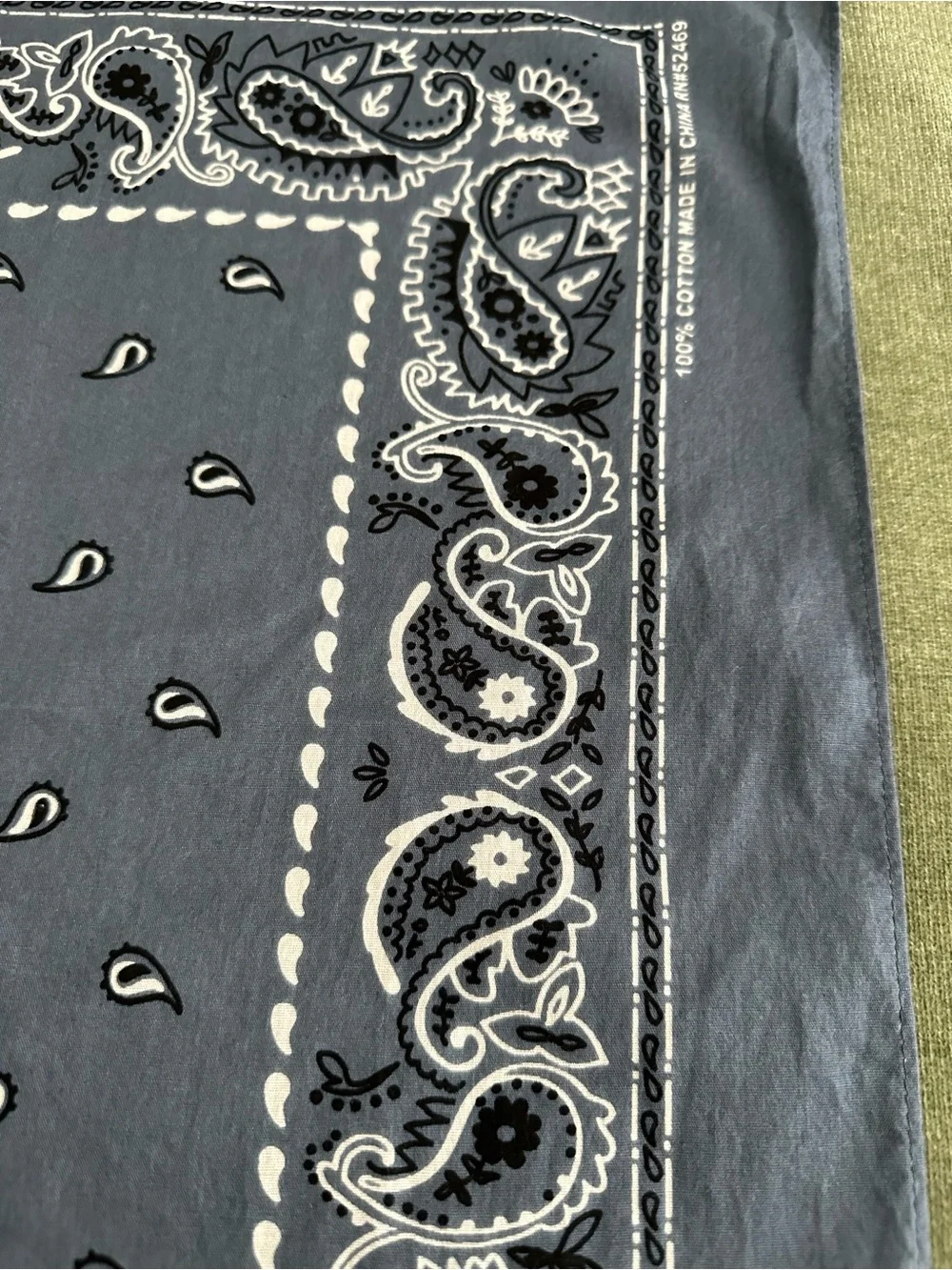 Men's Gray Paisley Cotton Handkerchief Bandana - Patterned RN#52469